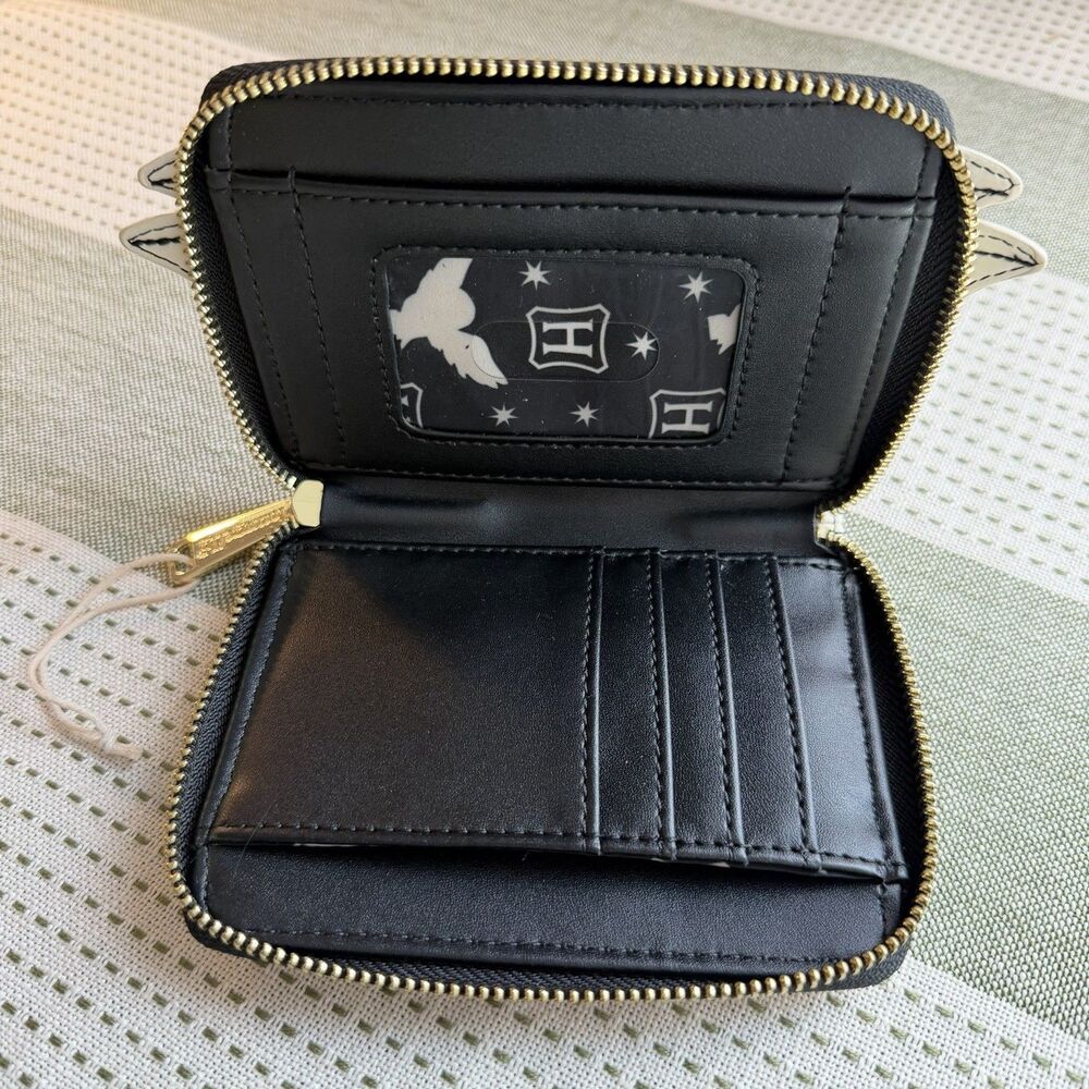 Loungefly Harry Potter Hedwig Snow Owl Zip Wallet NEW - Picture 2 of 6